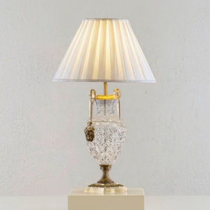 Lampe de table en verre minimaliste avec abat-jour beige, design unique, luminaire décoratif - Product Image 4