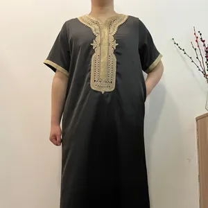 J-88刺绣传统男子贾拉比亚斯朱巴穆斯林男子Thobe伊斯兰服装斋月Thobe长袍