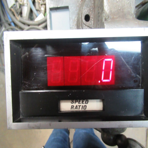 Plc Red Ratio Indicator Tachometer 5162140 Used for Product Discontinued