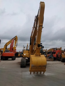 รถขุดมือสองคุณภาพสูง Komatsu PC220-8 ขนาด 22 ตัน นำเข้าจากญี่ปุ่น รุ่นยอดนิยม ใช้งานได้ดี มีสินค้าในสต็อก - Product Image 4