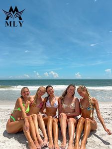 بكيني مطرز بالخرز مرسومة باليد مع نمط زهور عالي الجودة OEM - Product Image 2