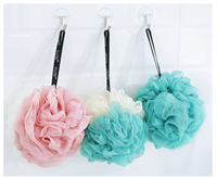 Fleur de bain bloquée par la couleur fleur de douche en maille douce naturelle 2 tons couleurs luffa éponge bain et corps fonctionne en gros