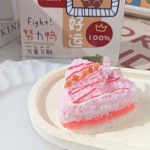 ของเล่นบีบซิลิโคนรูปขนมหวาน ของเล่นเสริมพัฒนาการ บรรเทาความเครียด ยืดหยุ่นได้ ทำจากวัสดุ TPR น่ารักและนุ่มนวลสำหรับเด็ก - Product Image 2