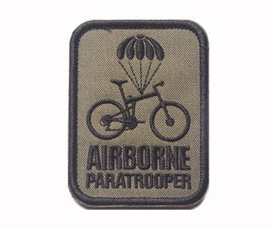 供应机器刺绣美国机载伞兵钩环徽章，用于服装帽子和背包装饰 - Product Image 5