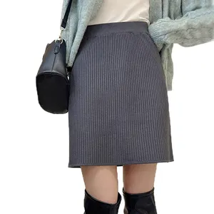 חצאית סרוגה לקיץ באיכות גבוהה לעבודה מזדמנת וחצאית נסיעות לנשים חצאית סרוגה חליפה בהתאמה ישרה עם 4 צבעים וגדלים רגילים