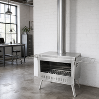 Cheminée à bois moderne haut de gamme avec grande fenêtre de visualisation en verre et étagères latérales pour le camping en plein air et le chauffage intérieur