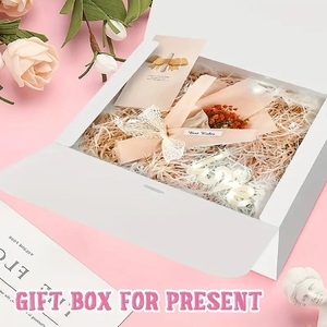 Caja de Regalo Plegable de Lujo con Logotipo Personalizado, Cartón Reciclable con Lámina UV 4C Segura para Alimentos, Especificaciones de Impresión en Relieve de Alta Gama - Product Image 3
