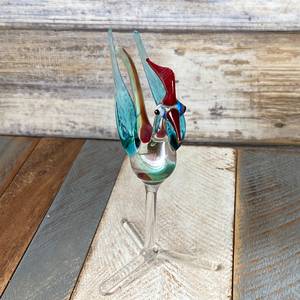 Figurine d'oiseau en verre soufflé à la main avec bec rouge et ailes bleues, sculpture animale décorative artistique, fabriquée à la main au Rajasthan - Product Image 2