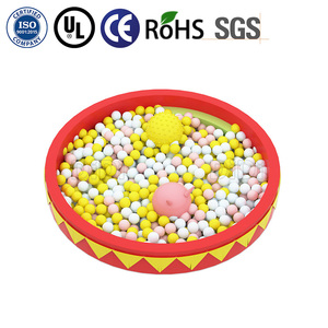 อุปกรณ์สนามเด็กเล่นสีขาวสำหรับเด็กอนุบาล บ่อบอลเป่าลมพร้อมสไลเดอร์ - Product Image 3