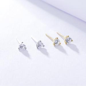 S925ファッションジュエリースターリングシルバーミニダイヤモンドスタッドピアス小さなCZクリスタルジルコンスタッドウェディングジュエリー - Product Image 1