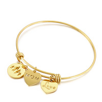 Bracelet extensible en fil plaqué or 18 carats avec breloque cœur pour maman, en acier inoxydable, étanche et hypoallergénique