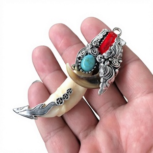 Collier pendentif en corne d'argent tibétain, incrusté de turquoise, chaîne unisexe, bijoux cadeau, vente en gros - Product Image 4