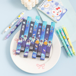 Bolígrafo de Gel con Diseño de Astronauta, Cierre de Presión, Carcasa de Plástico, para Niños, Escuela y Oficina - Product Image 2