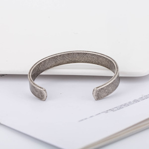 Brazalete de Acero Inoxidable para Laboratorio, 2.5 mm de Grosor, Diseño con Letras, para Hombre y Mujer, Joyería - Product Image 4