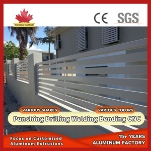 Clôture à lamelles de sécurité <span class=keywords><strong>en</strong></span> aluminium à revêtement <span class=keywords><strong>en</strong></span> poudre pour décoration de <span class=keywords><strong>jardin</strong></span> personnalisée - Product Image 3