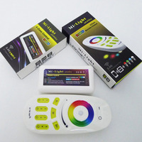 Contrôleur RGBW 4 Zones Mi-light FUT038 FUT096 Miboxer 12v 24v pour Bande LED RGB 2.4GHZ avec Télécommande RF 4 Zones
