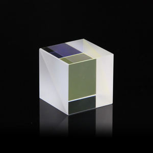 Achetez un <span class=keywords><strong>prisme</strong></span> réflecteur à faisceau collé en quartz K9 avec revêtement PBS - Product Image 2