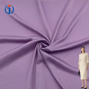 卸売 クリンクル織り 28% ポリエステル 72% アセテート サテン モス クレープ生地 女性用スーツ シャツ用 - Product Image 1