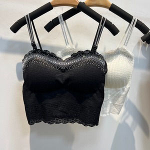 Débardeur court élégant à fines bretelles et rembourré pour <span class=keywords><strong>femme</strong></span>, à porter seul ou en sous-vêtement - Product Image 1