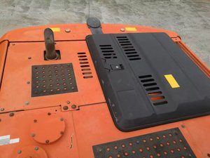 Componentes de núcleo de excavadora Hitachi ZX200 de 20 toneladas usados Bomba y engranaje 1 año de garantía Excavadora de orugas de segunda mano para construcción - Product Image 6