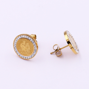 Nouvelle qualité usine en gros <span class=keywords><strong>ensemble</strong></span> de bijoux douaniers glacé cubain lien chaîne bijoux plaqué or bracelet collier boucles d'oreilles <span class=keywords><strong>ensemble</strong></span> - Product Image 6