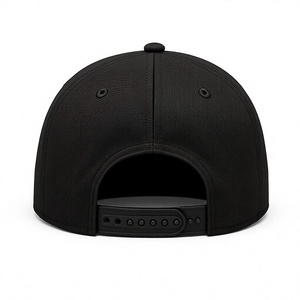 Gorra de Béisbol Personalizada al por Mayor, Negra, de 5 Paneles, Estructurada, con Cierre a Presión, Visera Plana, Bordado de Letras - Product Image 2