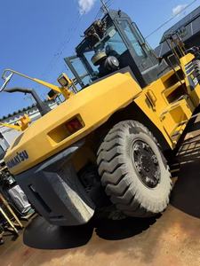 כוח חזק <span class=keywords><strong>komatsu</strong></span> <span class=keywords><strong>25</strong></span> טון יד שניה כבדה מלגזה משאית להעלות 4.5 מ '3 מ' מקורי fdkomatsu 250 lifter דיזל בשימוש מלגזות - Product Image 5