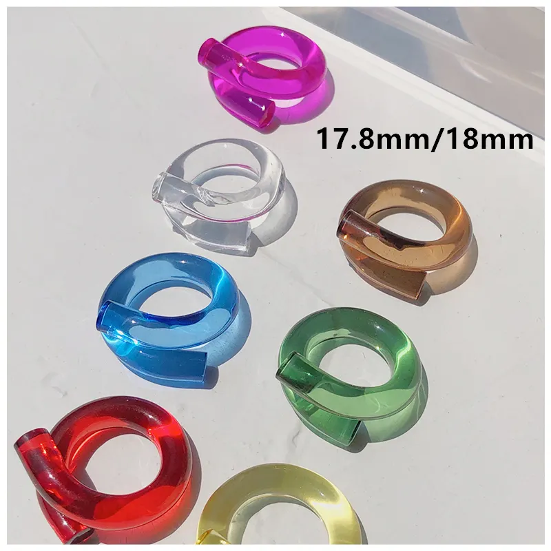 Wholesale fashion jewelry ring statement transparent resin lucite rings clear multiple color acrylic knot finger ring