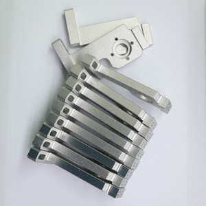 Etri Độ chính xác cao CNC gia công đẹp tay khoan thép không gỉ thiết bị y tế Nhà cung cấp - Product Image 5