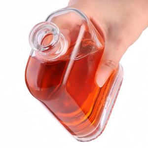 Bouteilles à brandy personnalisées de 500ml 750ml Premium Nouveau design Whisky Vodka Spiritueux <span class=keywords><strong>Liqueur</strong></span> Cork Screen Premium pour verre à <span class=keywords><strong>cognac</strong></span> - Product Image 4