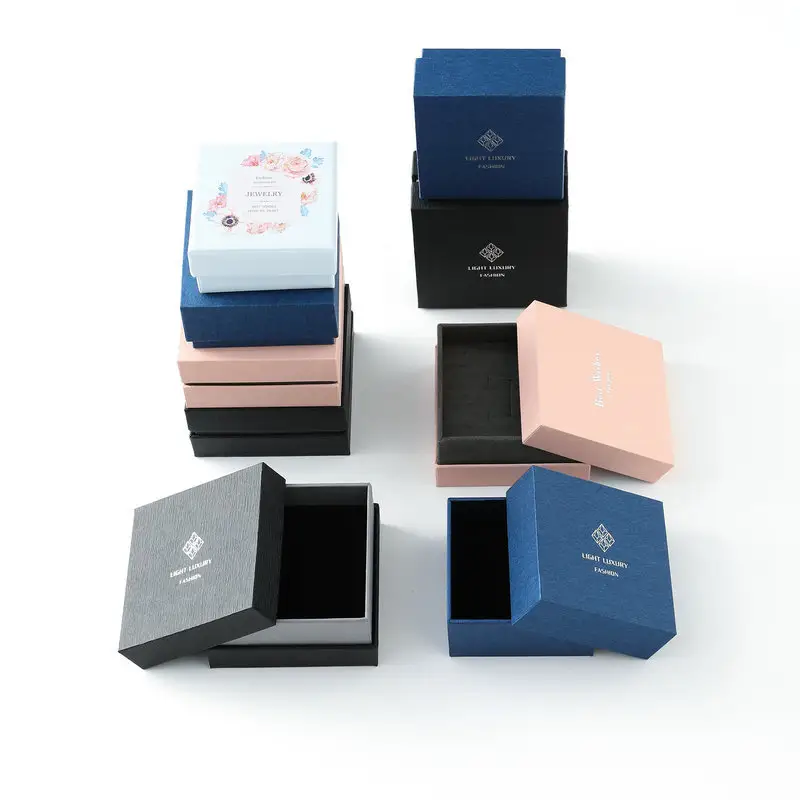 2023 New Exquisite Fashion Custom Packaging Box collane pendenti bracciali anelli orecchini confezione regalo Jeweley Box