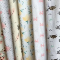 Tissu en velours super doux pour bébés, 100% fibre de polyester, tissu imprimé tricoté pour mini-couverture de bébé, vente en gros d'usine