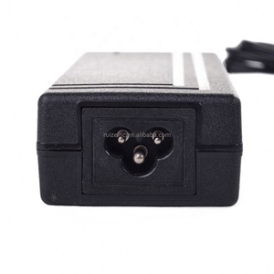Adaptateur Secteur Universel 5.5x2.5mm - Sortie 16V à 24V - Pour Ordinateurs Portables Et Appareils électroniques