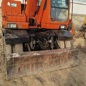 Excavadora de Ruedas Usada Doosan DH150w-7 a Precio de Fábrica con Motor Original de Alta Calidad a Precio Económico EPA - Product Image 4
