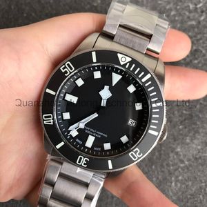 Montre de plongée mécanique à bracelet en acier inoxydable, cadran à aiguilles en cristal saphir, résistance à l'eau 10 bars, aiguilles lumineuses, mouvement ETA - Product Image 3