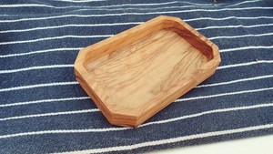 Elegante Bandeja Artesanal de Madera con Platos de Madera de Acacia y Mango Natural Diseñada para Servir Alimentos y Postres de Forma Ecológica - Product Image 3