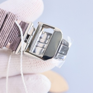 Montre mécanique pour homme en acier inoxydable, fabriquée sur mesure par une usine de premier plan, montre chronographe de haute qualité avec verre saphir - Product Image 5