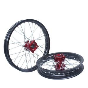 <span class=keywords><strong>Pit</strong></span> <span class=keywords><strong>Bike</strong></span> repuestos 7075 llanta de rueda de aleación de aluminio con cubo CNC <span class=keywords><strong>llantas</strong></span> de rueda de aleación de motocicleta de 14 y <span class=keywords><strong>12</strong></span> <span class=keywords><strong>pulgadas</strong></span> - Product Image 1