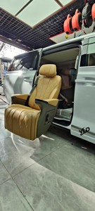 <span class=keywords><strong>Asiento</strong></span> de <span class=keywords><strong>Coche</strong></span> <span class=keywords><strong>Giratorio</strong></span> de Cuero Ajustable YLD, <span class=keywords><strong>Asiento</strong></span> de <span class=keywords><strong>Coche</strong></span> Eléctrico Modificado para Personas con Discapacidad, Ancianos y Usuarios de Sillas de Ruedas - Product Image 5