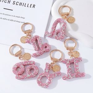 Porte-clés pendentif zodiaque de luxe en diamant - Cadeau personnalisé avec pierre de naissance et signe astrologique pour anniversaire/anniversaire de mariage/Saint-Valentin - Product Image 1