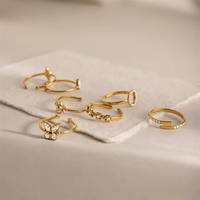 316L Edelstahl Stapelring-Set Goldton Kubisches Zirkonia Kristall Blumen Birnenform Bypass-Schmuck für Frauen Großhandel OEM