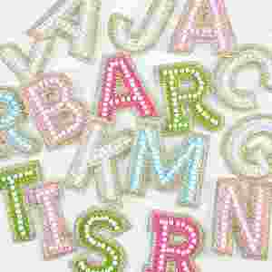 Nouvelle Broderie Autocollante Magnifique de 6,5 cm avec Perles Colorées et Paillettes Argentées - Product Image 1