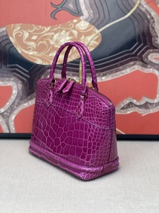 Bolso de Mano Boston de Piel de Cocodrilo 100% Morado para Mujer con Cierre de Cremallera, Elegante, con Dos Asas, para Uso Diario - Product Image 1