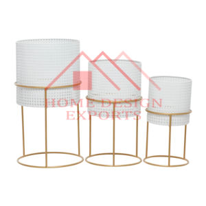 Antique Brass Hammered Design Flower Pots Planter for Indoor and Outdoor Decorations Hot Selling Iron Planters for Sale - Product Image 5