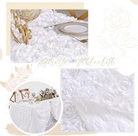 Nappe de mariage en satin rectangulaire avec motif floral pour la décoration de table