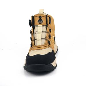 Chaussures de sécurité sportives personnalisables en gros, directement de l'usine, légères, antidérapantes, avec semelle extérieure en caoutchouc Flyknitting - Product Image 1