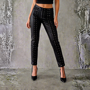 Pantalones de Mujer de Cuero Negro Ecológico, Estilo Gótico de Invierno, Cintura Alta, Pierna Recta, Remaches, Cordones Delanteros, Ajuste Ceñido, Largos - Product Image 1