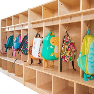Muebles de Madera Modernos para Guardería, Serie Childhood Ranch, Armario para Mochilas Escolares, para Uso Comercial Preescolar - Product Image 2