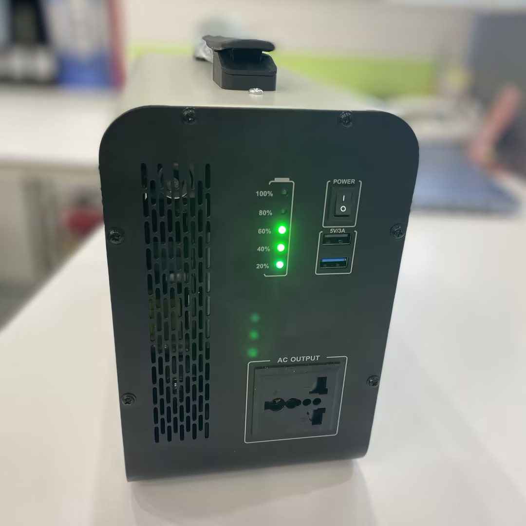 PV Panel 300W Output Portable Power Station 1kW Lithium Battery 1kWh Lithium Battery with UPS Function · image 4