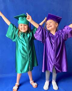 Venta al por mayor <span class=keywords><strong>de</strong></span> tela <span class=keywords><strong>de</strong></span> sarga preescolar Kindergarten vestido <span class=keywords><strong>de</strong></span> graduación para niños gorras y vestidos para uso <span class=keywords><strong>escolar</strong></span> - Product Image 5